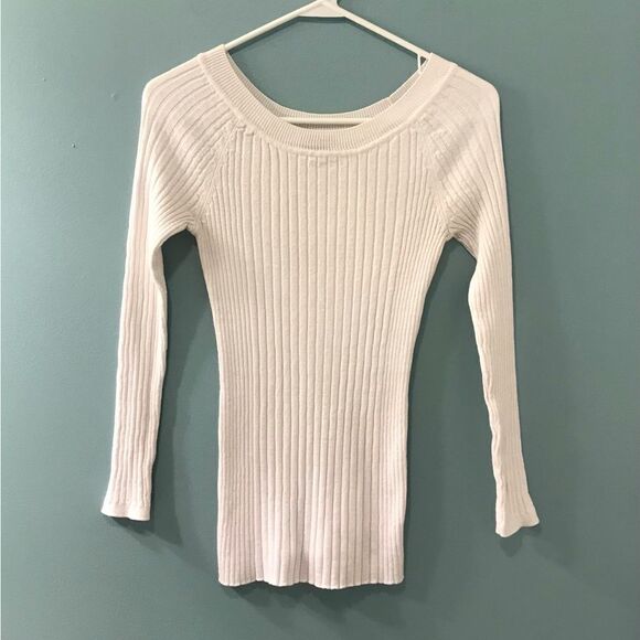 RUE 21 “Size M” Long Sleeve Top - Picture 1 of 3